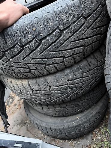 Шины 245 / 65 / R 17, Зима, Б/у, Комплект, Внедорожные (АТ/МТ), Корея, Dunlop
