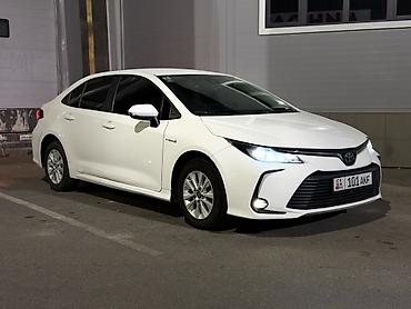 Toyota Corolla: 2021 г., 1.8 л, Вариатор, Гибрид, Седан