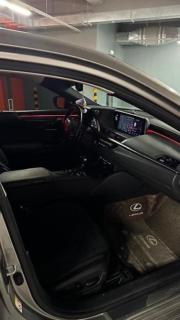 subaru acsent: Lexus ES: 2019 г., 2.5 л, Вариатор, Гибрид — 4