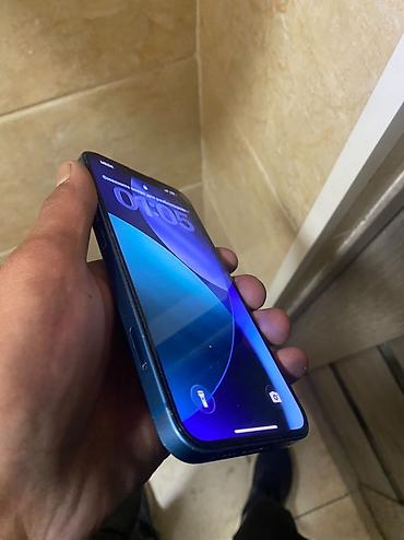 Мобильные телефоны и аксессуары: IPhone 13, цвет Blue - Экран 6.1" Super Retina XDR (OLED), 2532×1170 — 4
