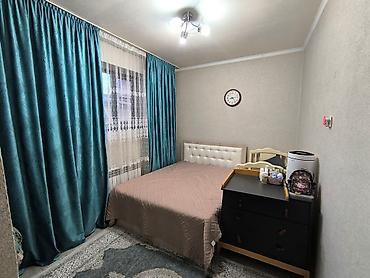 Продажа коттеджей и домов: 🏡 Продаётся частный дом 📍 Район: с. Садовое (ГЭС-3) 🏠 Комнат: 4 📐 — 10