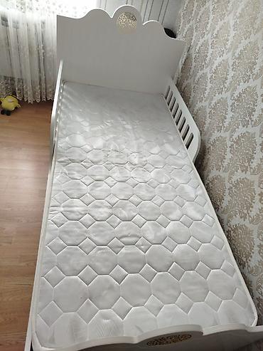 2 li kravat: Oğlan və qız üçün, İşlənmiş, Çarpayı, Bazasız, Matras ilə, Siyirməsiz — 2