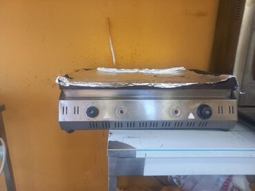 Gözəllik və estetika avadanlığı: Köfde ve butun et yemeklerini bişirmek olur. Tam işlek iddal