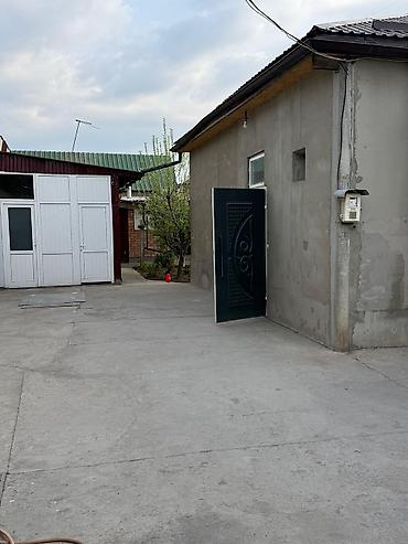 Продажа коттеджей и домов: 🏡 Продаётся участок с домом в Эркин-Тоо2 📍 Тихий и перспективный — 3