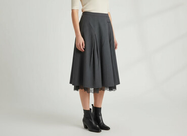Women: Tara Jarmon, Women`s skirt, size L