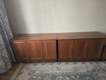 комод для одежды бу: Тумба для вещей и одежды, Без зеркала, Дерево, цвет - Коричневый