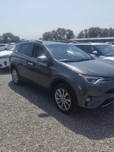 хорошая качественная обувь: Toyota RAV4: 2018 г., 2.5 л, Автоматические, Бензин, Кроссовер