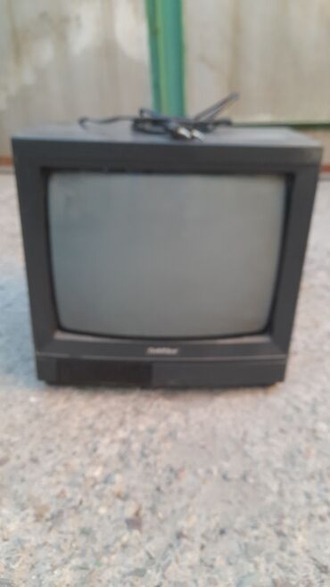 ТВ и видео: Телевизор "Goldstar", оригинал, не рабочий, на запчасти. Предложите