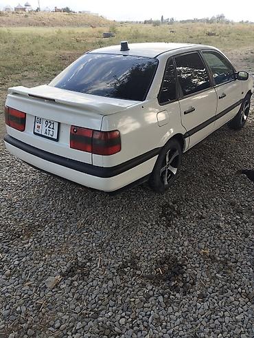 Транспорт: Volkswagen Passat: 1994 г., 1.8 л, Механика, Газ, Седан — 4