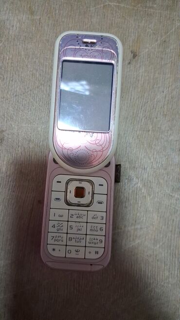 Nokia: Nokia C6, rəng - Qara, Sensor — 45