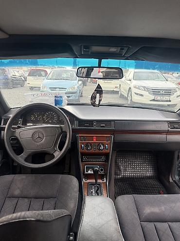 динамики мерс 210: Mercedes-Benz W124: 1995 г., 2.2 л, Автомат, Бензин, Седан — 9