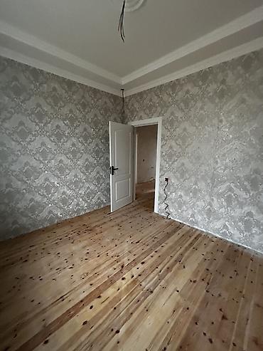 7 8 mkr satilan evler: Tecili Satılır: həyət evi. - 2 sotda 8 daşın üstünde tikilmiş 3 otağ — 6