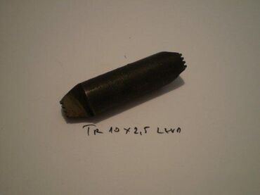 polovni lezajevi i kauci: Strugarski noz za trapezni navoj 10x2,5L -za korak 2,5mm Strugarski