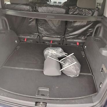 фольксваген тигуан л с: Volkswagen Touran, tünd mavi rəng, 5 qapılı kompakt miniven. - Geniş — 1