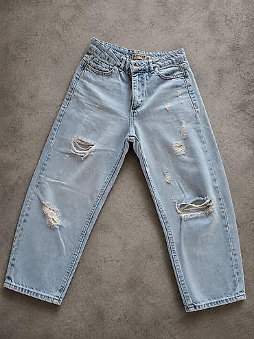 Джинсы: Məhsul: Açıq mavi “distressed” dizaynlı cins şalvar - Model — 1