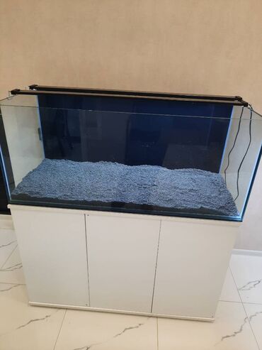 Ovçuluq və balıqçılıq: Akvarium,şkaf və digər avadanlıqlar satılır.Bitki üçün qrunt Propant — 9