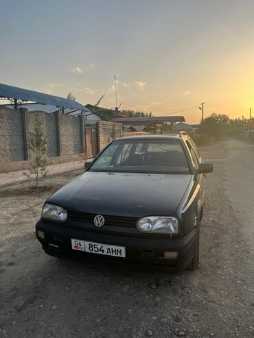 аренда с выкупом машина: Volkswagen Golf: 1994 г., 1.8 л, Механика, Бензин, Универсал