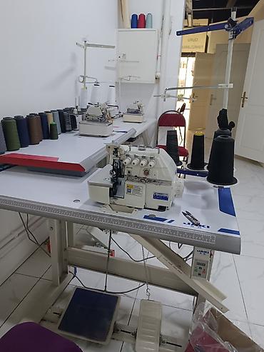 Tikiş maşınları: JAKI JR747F-AT sənaye overlok tikiş maşını - 4 ipli/3 iynəli overlok — 1