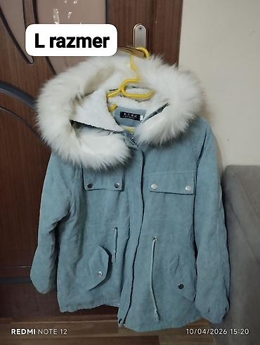 qar geyimi: Qadın qış gödəkçəsi – L razmer - Rəng: açıq boz-mavi - Material — 1