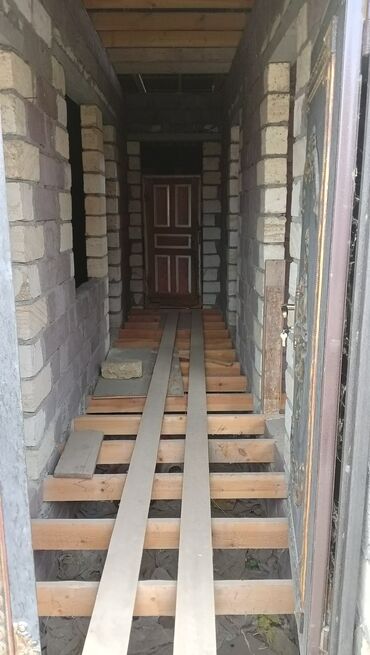 bine emlak: 8 otaq, 250 kv. m, Kredit yoxdur, Təmirsiz