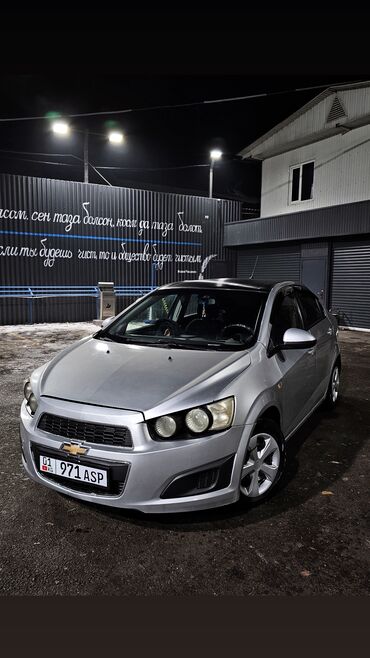 Chevrolet: Chevrolet Aveo: 2012 г., 1.6 л, Автомат, Бензин, Седан