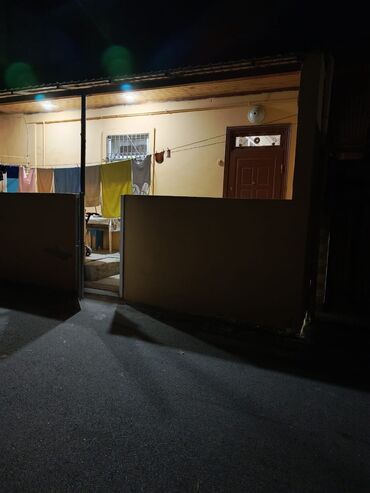 Həyət evləri və villaların satışı: 3 otaqlı həyət evi — geniş eyvanlı - Girişdə örtülü, işıqlı eyvan — 6