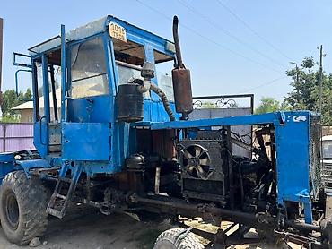 Самоходные косилки: Жатка для уборки сельскохозяйственных культур синего цвета — 8