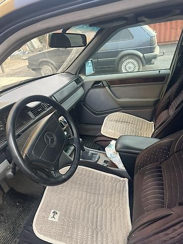 7 1: Mercedes-Benz W124: 1994 г., 2 л, Механика, Бензин, Седан — 9