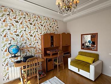 divanlarin temiri: İcarəyə verilir 5 otaqlı yeni tikili 212 m², Ağ şəhər q. Kateqoriya — 10