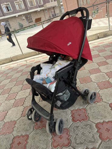 детские машины на аккумуляторе с пультом цена в бишкеке: Коляска, цвет - Коричневый, Б/у