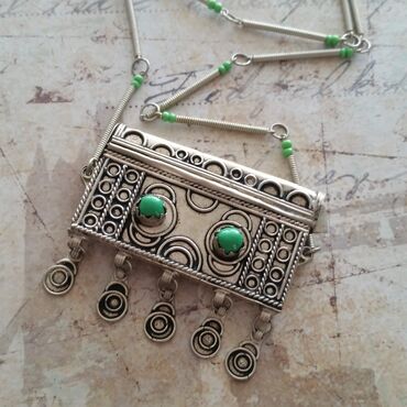 trenerke za nju i njega: Originalna tribal ogrlica iz Maroka Berberski rad Legura srebra