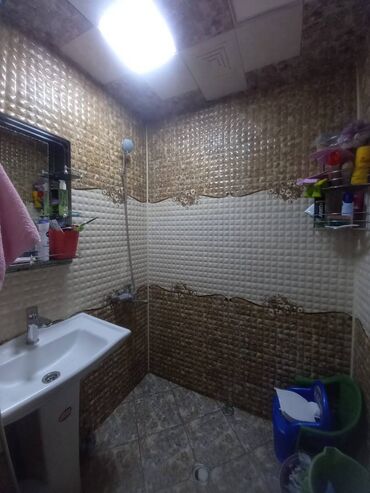 Köhnə tikili: Bakı, 3 otaqlı, Köhnə tikili, 67 kv. m -da lalafo.az — 2 Köhnə tikili: Bakı, 3 otaqlı, Köhnə tikili, 67 kv. m — 2