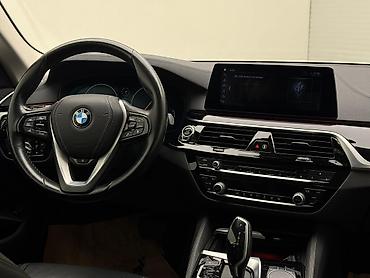 BMW: BMW 5 series: 2019 г., 2 л, Автомат, Бензин, Седан — 11