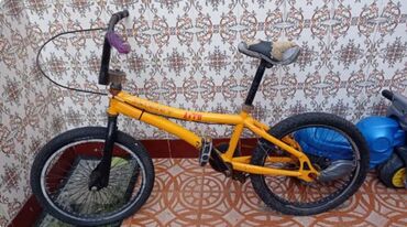 korpa za deciji bicikl: Biciklistički bicikl . Prodajem je jer se ne koristi