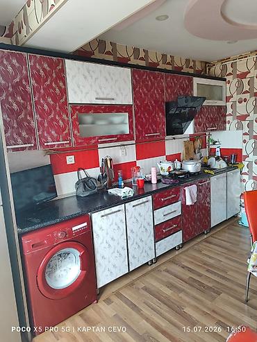 sabuncuda satilan evler: Bakı, Bakıxanov qəs., 3 otaqlı, Köhnə tikili, 86 kv. m — 4