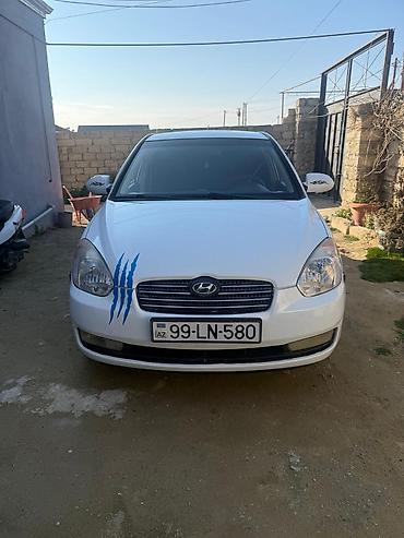 aksent: Hyundai Accent sedan – Maşin yaxşı vəziyyətdədir 80 % bez kraskadir — 1