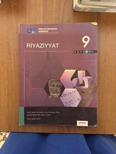 1000 manat nece rubl edir: Yazılmayıb.
Yalnız Sahil,28 may və Elmlər metrosuna çatdırma var