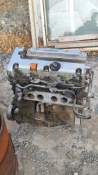 обмен с вашей доплатой: Бензиндик кыймылдаткыч Honda 2003 г., 2 л, Колдонулган, Оригинал