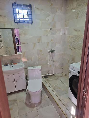 Продажа коттеджей и домов: Продаём дом 2 этажа. 2,8 сотки по документам,факт 3,5 сотки. 190м² — 5