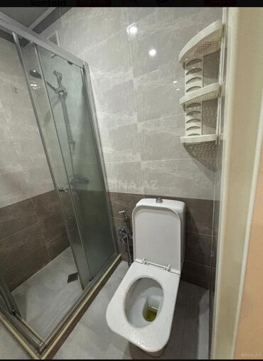 Duş kabinaları, arakəsmələr: Üstü açıq kabina, Düzbucaqlı — 2