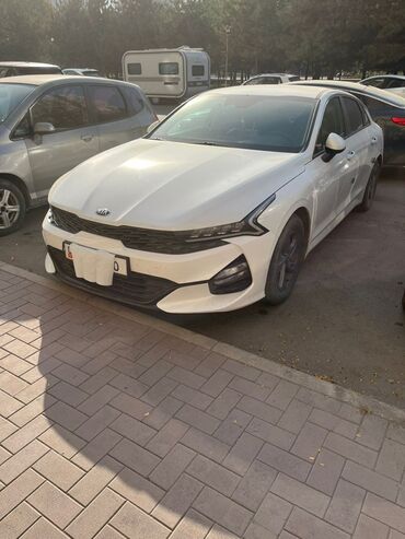 машина спортивная: Kia K5: 2020 г., 2 л, Автомат, Газ, Седан