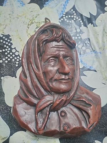 Figure: FIGURA -STARA BAKA OD VOSKA | Zidna figura od voska stara baka — 2
