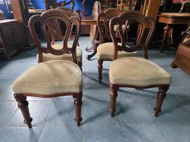 Setovi stolova i stolica: Sto u odlicnom stanju. Duzina 135 cm Sirina 100 cm Visina 77 cm — 14