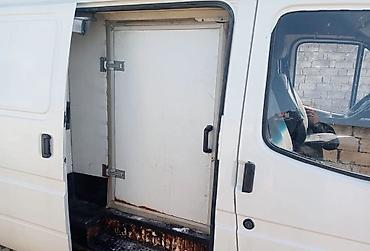 1998 ford transit: Ford Transit: 2.5 l | 1998 il 350000 km Van body type — 5