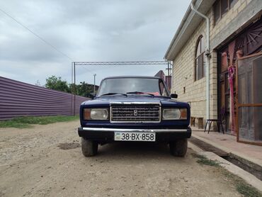 06 satisi: VAZ (LADA) 2107: 1.8 l | 1998 il | 28000 km Sedan