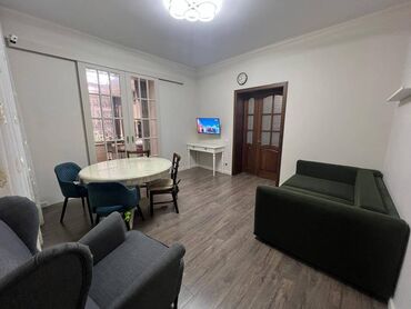 рядом школа: Дом, 300 м², 5 комнат, Агентство недвижимости, Евроремонт