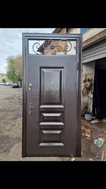 Giriş qapıları: Yeni Giriş qapısı Zəmanətli, Ödənişli quraşdırma, Ödənişli çatdırılma -da lalafo.az — 9 Giriş qapıları: Yeni Giriş qapısı Zəmanətli, Ödənişli quraşdırma, Ödənişli çatdırılma — 9