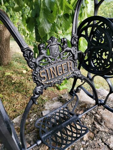 kuhinjski element sa sudoperom: SINGER unikatni retro sto orah ploča nova od oraha 3 puta lakirana