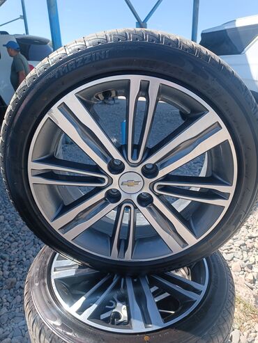 диск на ист: Дөңгөлөктөр монтажда 185 / 50 / R 16, Жай, Жаңы, Комплект, Жеңил унаалар, Куйма, тешиктери - 4