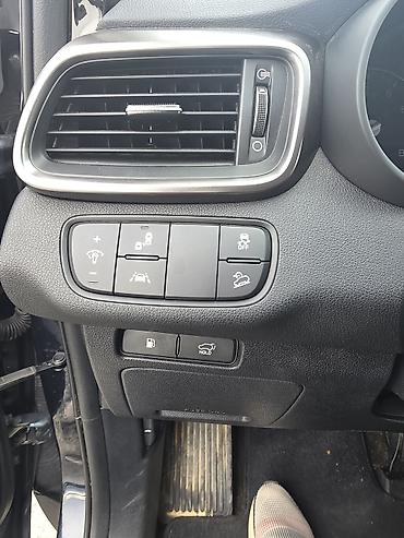 Kia: Kia Sorento: 2019 г., 2 л, Автомат, Бензин, Кроссовер — 12